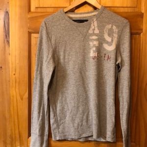 American Eagle Long sleeve pullover